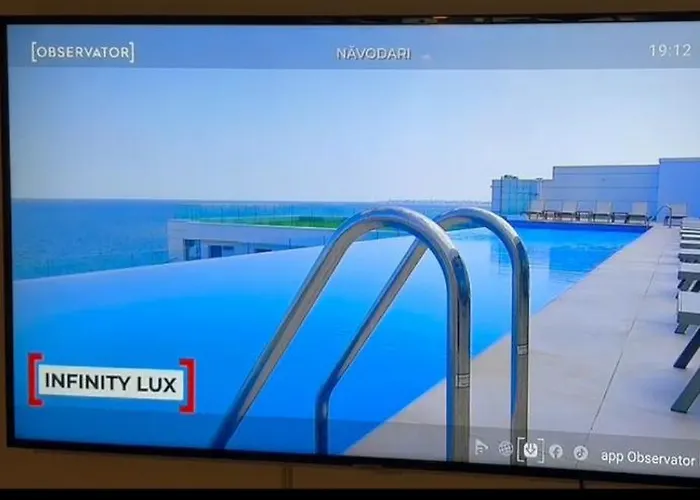 アパート Alee Infinity Pool & *